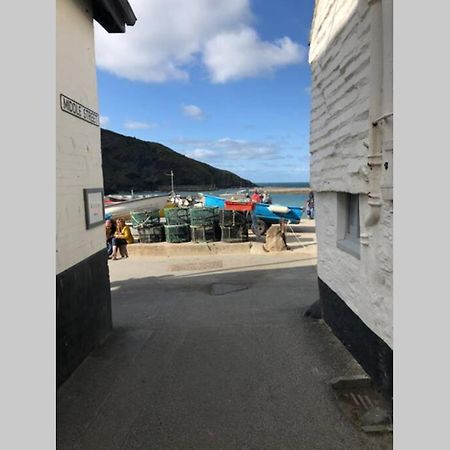 Apartmán Molls Yard Newly Decorated Port Isaac Exteriér fotografie