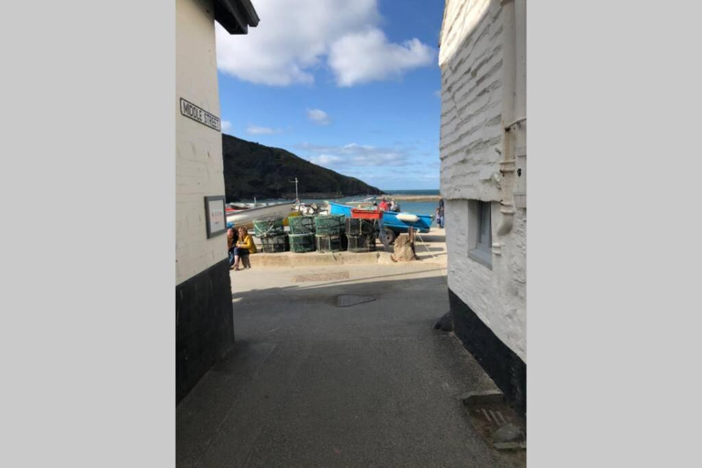 Apartmán Molls Yard Newly Decorated Port Isaac Exteriér fotografie